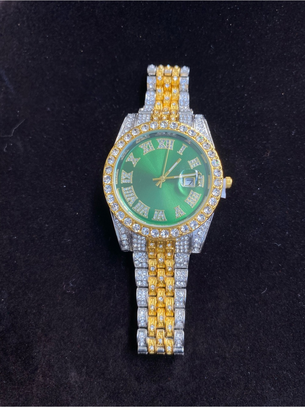 Diamond watch - Picture 2 of 5